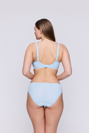 0161811 Milky Blue