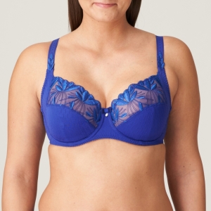 0163151 CZB Crazy Blue
