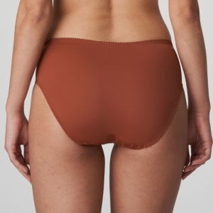 0561811 cinnamon