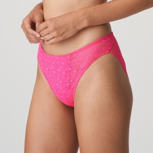 Epirus blogger pink