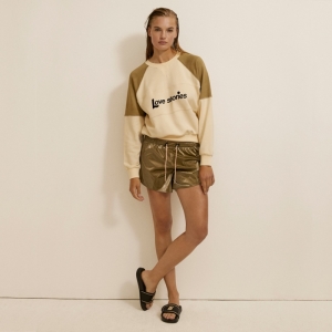 L2133344706 olive