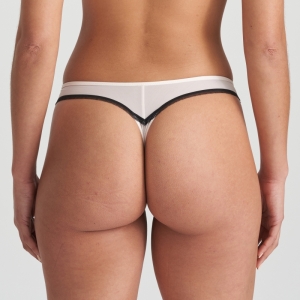 0602620 black&blush