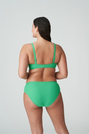 4012014 lush green