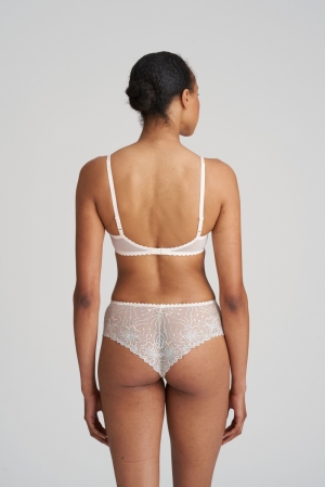 0101339 boudoir cream