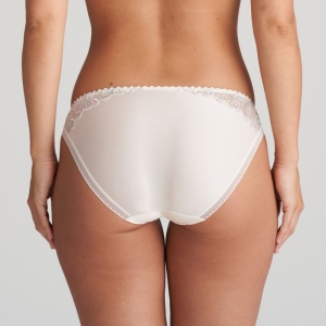 0501330 boudoir cream